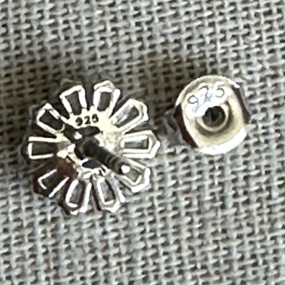 NANETTE LEPORE CZ Earrings Sterling Silver 925 - Picture 4 of 4